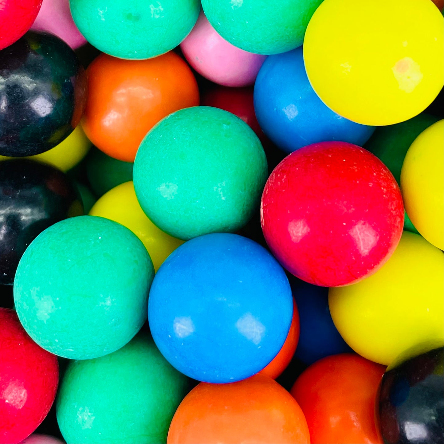 Round gobstoppers in a variety of colours 